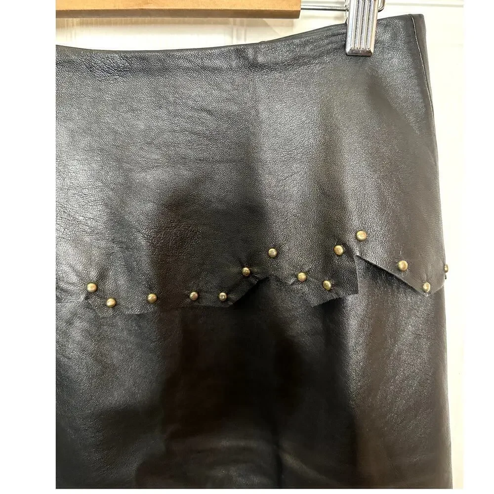 Y2K Jessie USA Black Leather Flower Embellishment W.Studs Asymmetrical Skirt 2